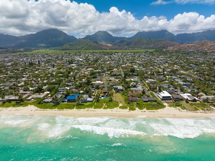 Aerial of Kailua homes and beach with the Koʻolau mountains