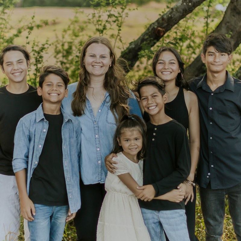 Jessika Nunes with her family